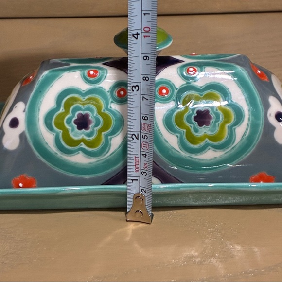 Anthropologie Okuno Handpainted Ceramic Butter Dish with Lid Boho Floral Pattern - Picture 5 of 5